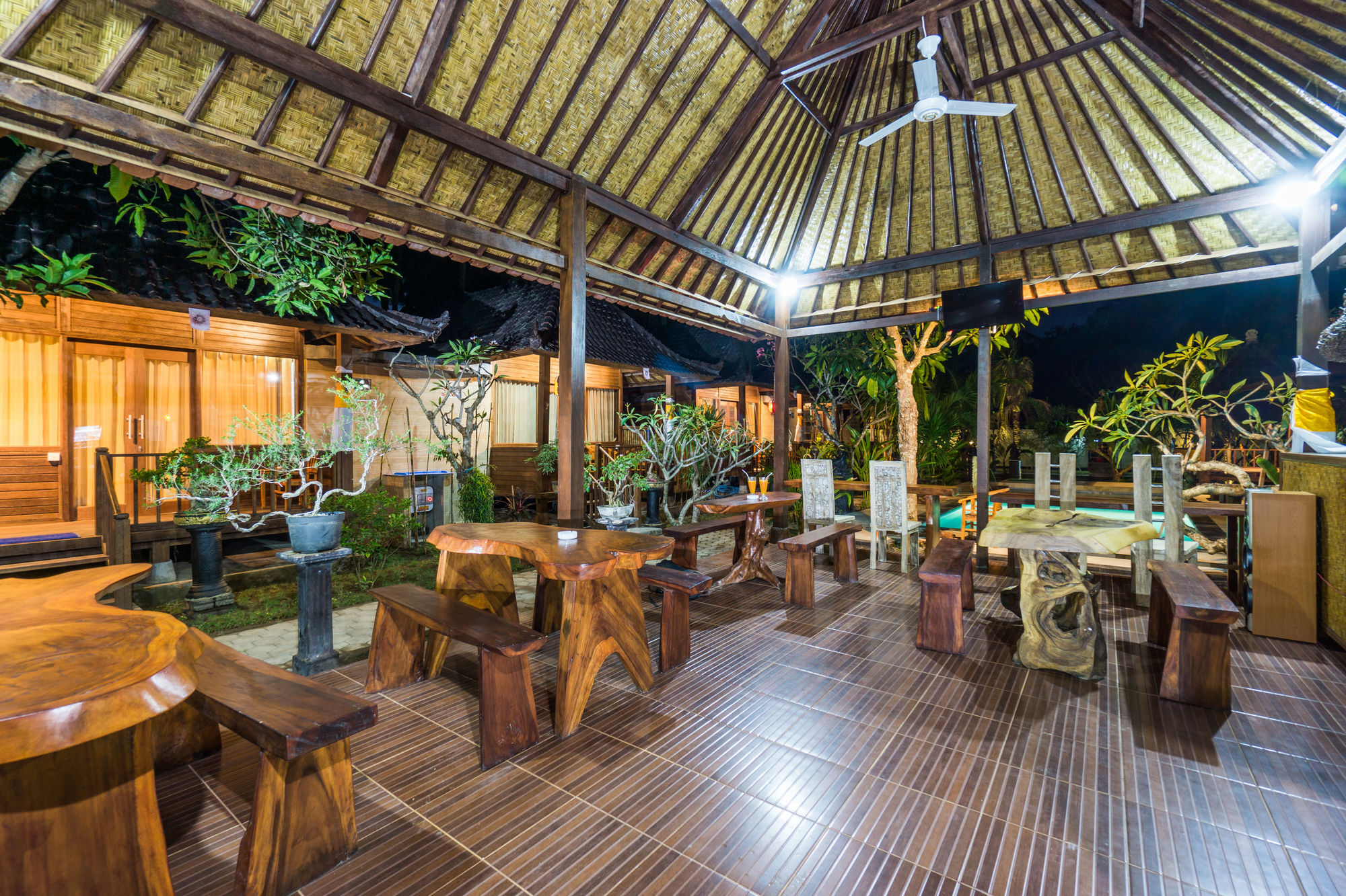 Lembongan D'Licks Villa Buitenkant foto
